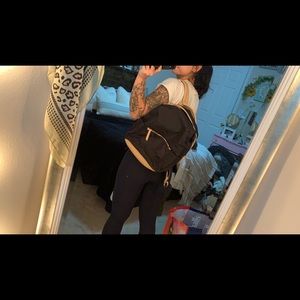 Tommy bahama backpack